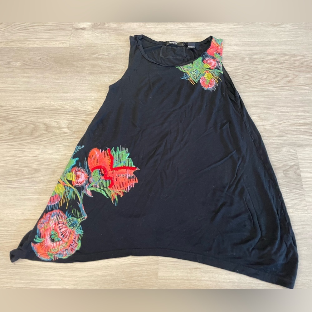 DESIGUAL Flowy Black Designer Dress Tunic Top with Floral Accents. Size S - Picture 4 of 9